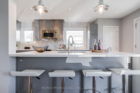 Photo 3 at 516 Browns Line, Alderwood, Toronto