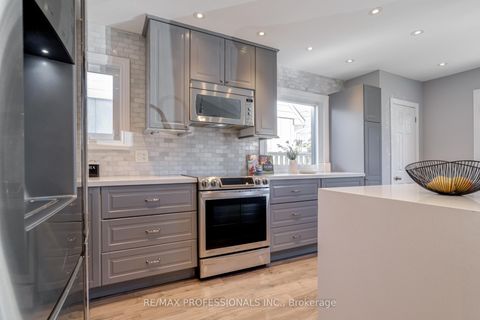 Photo 4 at 516 Browns Line, Alderwood, Toronto