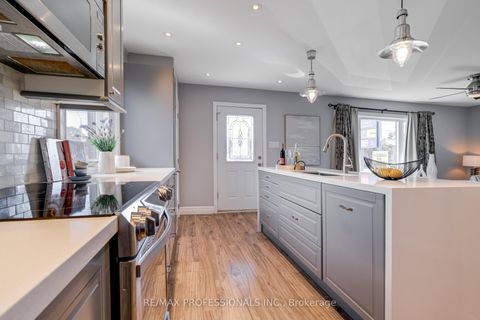 Photo 5 at 516 Browns Line, Alderwood, Toronto