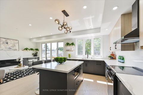 Photo 11 at 354 Woodmount Avenue, East York, Toronto