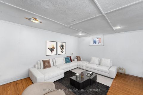 Photo 21 at 21 Plaxton Drive, Parkview, Toronto
