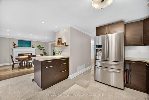 Photo 11 at 87 Irwin Drive, Northwest, Barrie