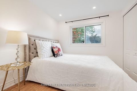 Photo 24 at 19 Eleanor Circle, South Richvale, Richmond Hill