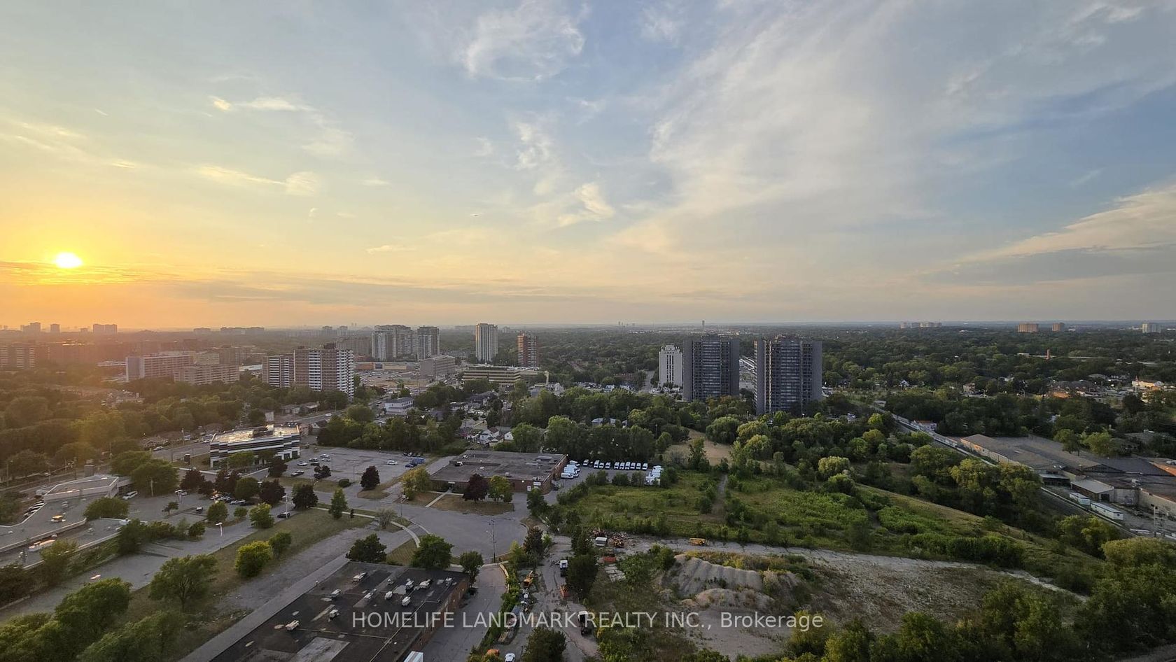 2618 - 275 Village Green Square, Malvern West, Toronto 