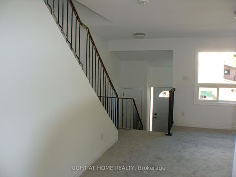 Photo 4 at E3 - 63 Ferris Lane, Cundles East, Barrie