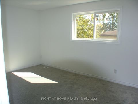 Photo 9 at E3 - 63 Ferris Lane, Cundles East, Barrie