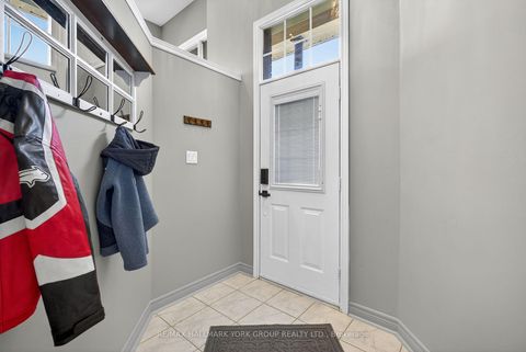 Photo 2 at 2 Hadley Court, Bayview Wellington, Aurora