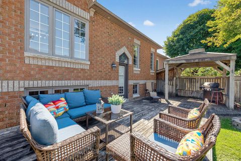 Photo 42 at 2 Hadley Court, Bayview Wellington, Aurora