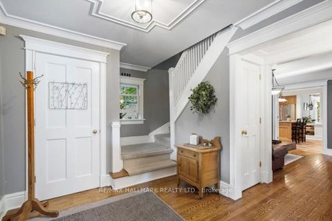 Photo 6 at 59 Centre Street W, Mill Pond, Richmond Hill