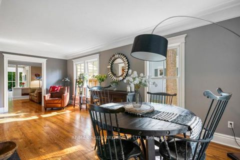 Photo 8 at 59 Centre Street W, Mill Pond, Richmond Hill Photo 8 at 59 Centre Street W, Mill Pond, Richmond Hill