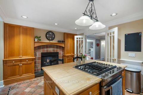 Photo 16 at 59 Centre Street W, Mill Pond, Richmond Hill