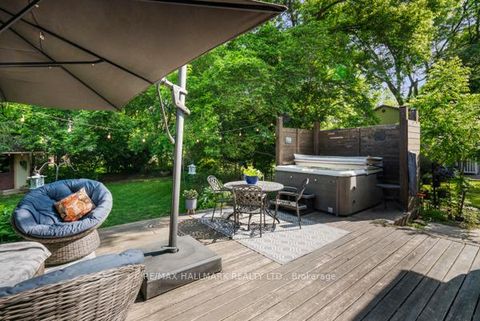 Photo 37 at 59 Centre Street W, Mill Pond, Richmond Hill