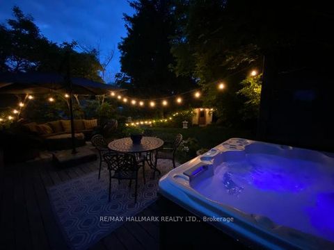 Photo 46 at 59 Centre Street W, Mill Pond, Richmond Hill