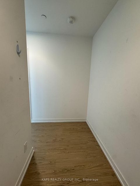 Photo 2 at 912 - 85 Wood Street, Yonge Corridor, Toronto