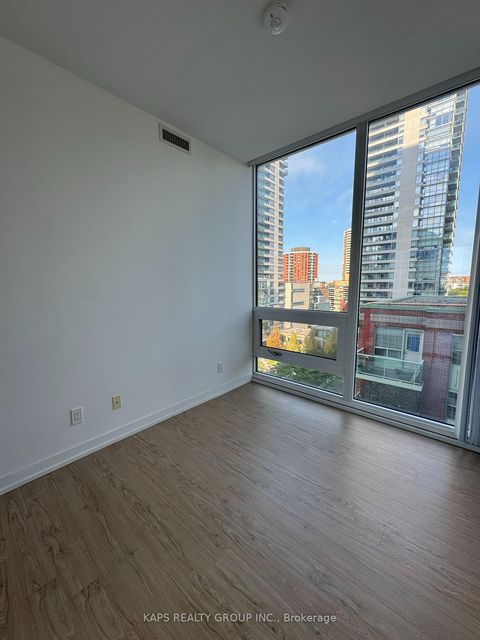 Photo 8 at 912 - 85 Wood Street, Yonge Corridor, Toronto