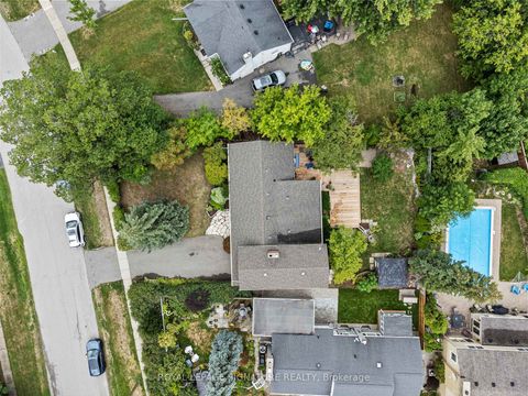 Photo 25 at 45 Crescent Road, CO Central, Oakville