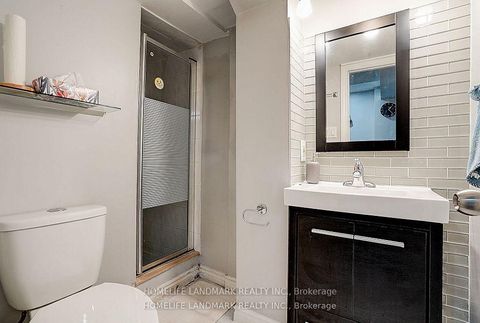 Photo 46 at 15 Saintsbury Square, Milliken, Toronto