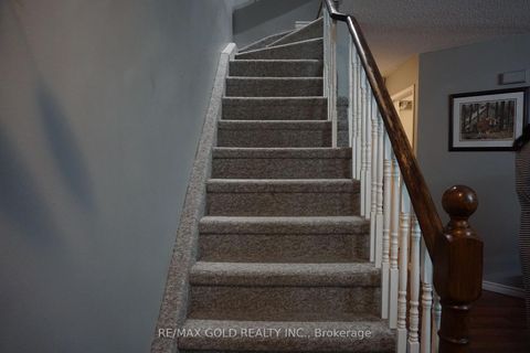 Photo 6 at 2 - 9 Meadow Lane, Ardagh, Barrie