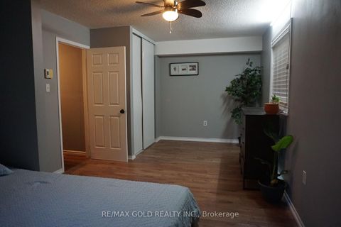 Photo 8 at 2 - 9 Meadow Lane, Ardagh, Barrie