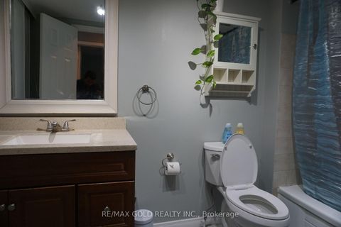 Photo 11 at 2 - 9 Meadow Lane, Ardagh, Barrie