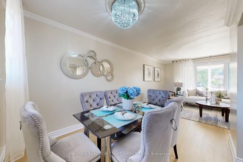 Photo 10 at 16 Frith Road, Jane Heights, Toronto