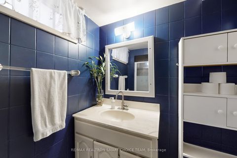 Photo 30 at 16 Frith Road, Jane Heights, Toronto