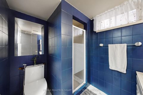 Photo 31 at 16 Frith Road, Jane Heights, Toronto
