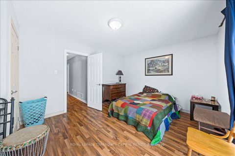 Photo 24 at 102 Henry Street, Wellington, Barrie