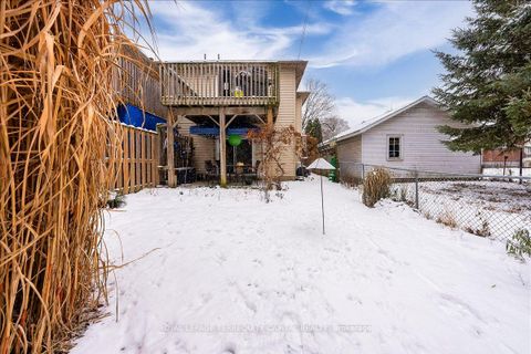 Photo 49 at 102 Henry Street, Wellington, Barrie