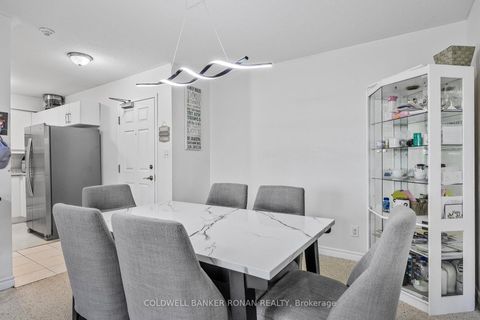 Photo 5 at 311 - 500 Mapleview Drive, Holly, Barrie