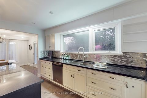 Photo 10 at 2 Stockton Road, Glen Park, Toronto