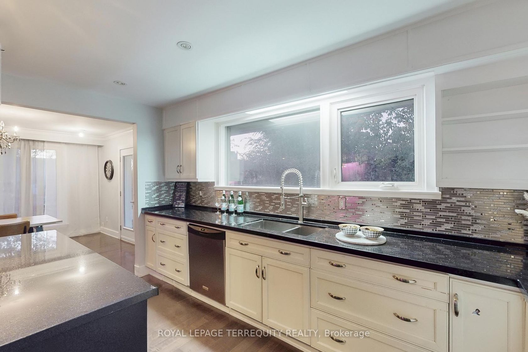 Photo 10 at 2 Stockton Road, Glen Park, Toronto Photo 10 at 2 Stockton Road, Glen Park, Toronto