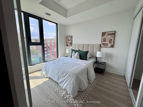 Photo 3 at 612 - 250 Lawrence Avenue W, Lawrence Park North, Toronto