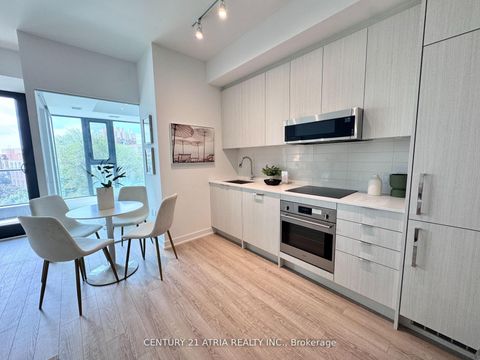 Photo 7 at 612 - 250 Lawrence Avenue W, Lawrence Park North, Toronto