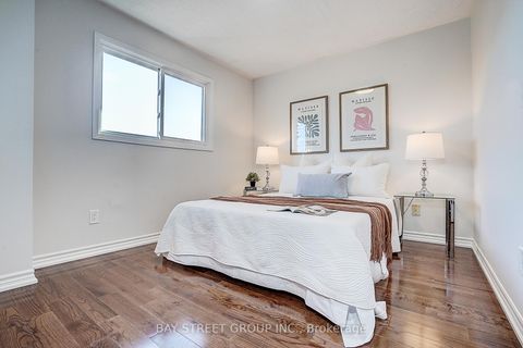 Photo 25 at 334 Goldhawk Trail, Milliken, Toronto