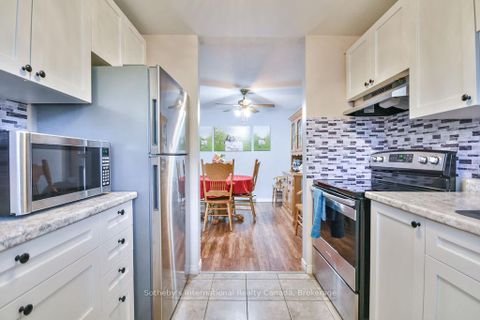 Photo 11 at 38 - 112 Loggers Run, Ardagh, Barrie