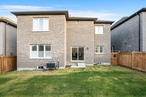 Photo 4 at 1348 Harrington Street, Lefroy, Innisfil Photo 4 at 1348 Harrington Street, Lefroy, Innisfil