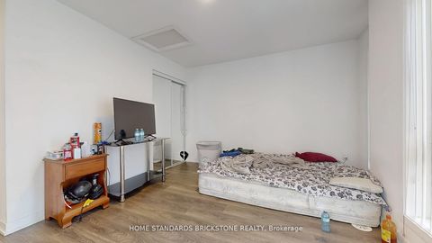 Photo 17 at H212 - 90 canon jackson Drive, Greenbrook, Toronto