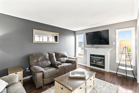 Photo 18 at 1187 Ashgrove Crescent, Pinecrest, Oshawa