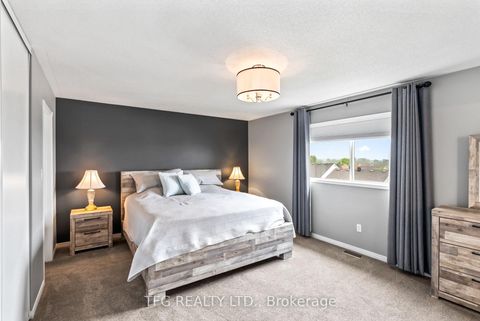 Photo 21 at 1187 Ashgrove Crescent, Pinecrest, Oshawa