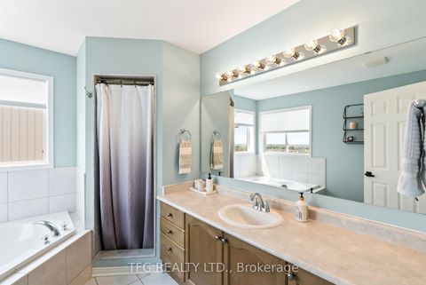 Photo 24 at 1187 Ashgrove Crescent, Pinecrest, Oshawa