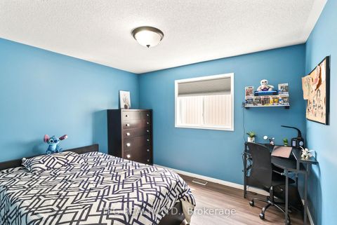 Photo 26 at 1187 Ashgrove Crescent, Pinecrest, Oshawa