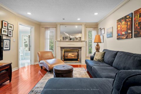 Photo 14 at 19 Mandolin Court, West Woodbridge, Vaughan