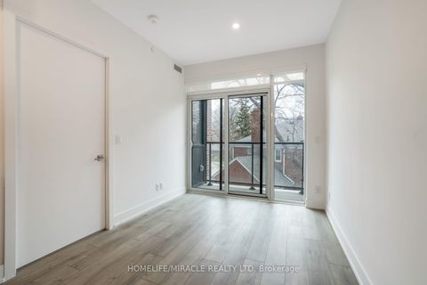 Photo 7 at 201 - 1316 Kingston Road N, Cliffside, Toronto