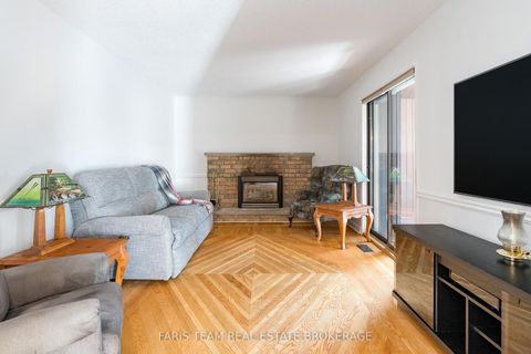 Photo 14 at 2 Heritage Road, Cookstown, Innisfil