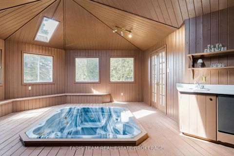 Photo 16 at 2 Heritage Road, Cookstown, Innisfil