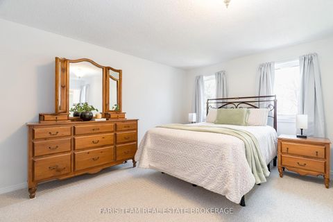 Photo 23 at 2 Heritage Road, Cookstown, Innisfil