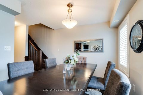 Photo 6 at 24 - 2614 Dashwood Drive, WT West Oak Trails, Oakville