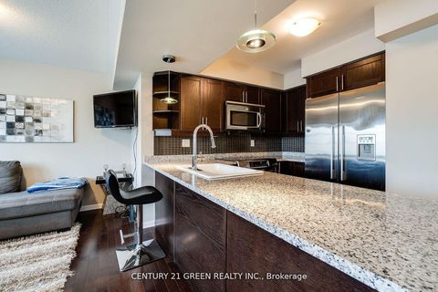 Photo 10 at 24 - 2614 Dashwood Drive, WT West Oak Trails, Oakville