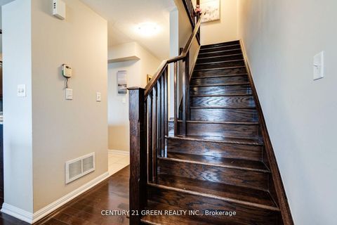 Photo 17 at 24 - 2614 Dashwood Drive, WT West Oak Trails, Oakville